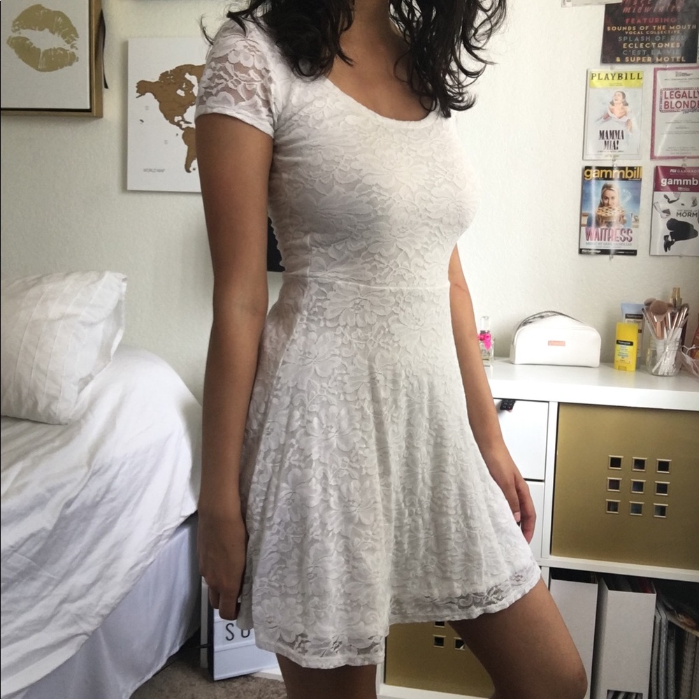 White and lacy Abercrombie dress